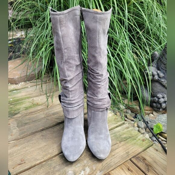 Gray Heeled Boots - Picture 4 of 11